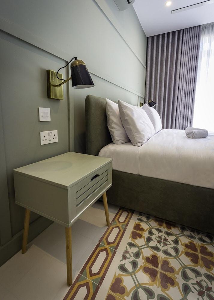The Vincent Boutique Suites Валетта Экстерьер фото